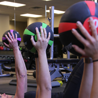 BodySport Medicine Ball - exercising with ball in a group