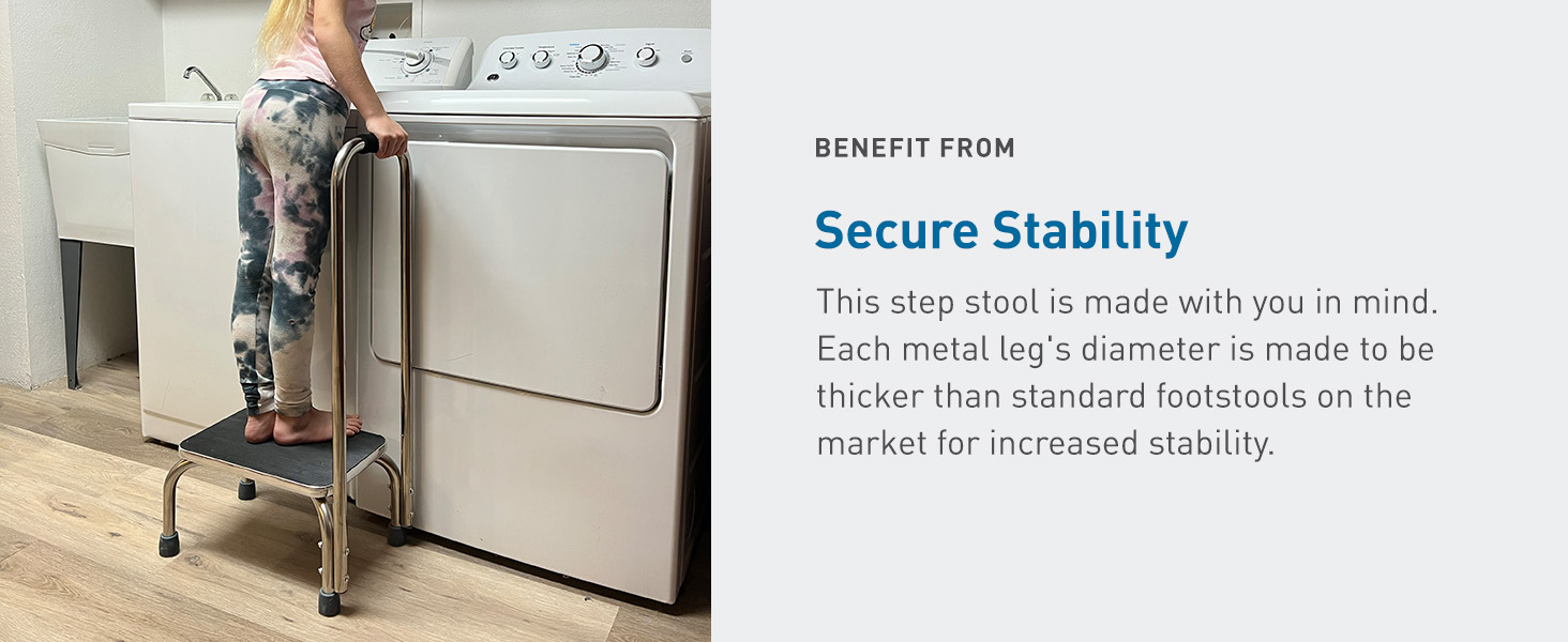 BodyMed Stool with Handle - 05